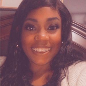 Meet your Posher, Rachelle